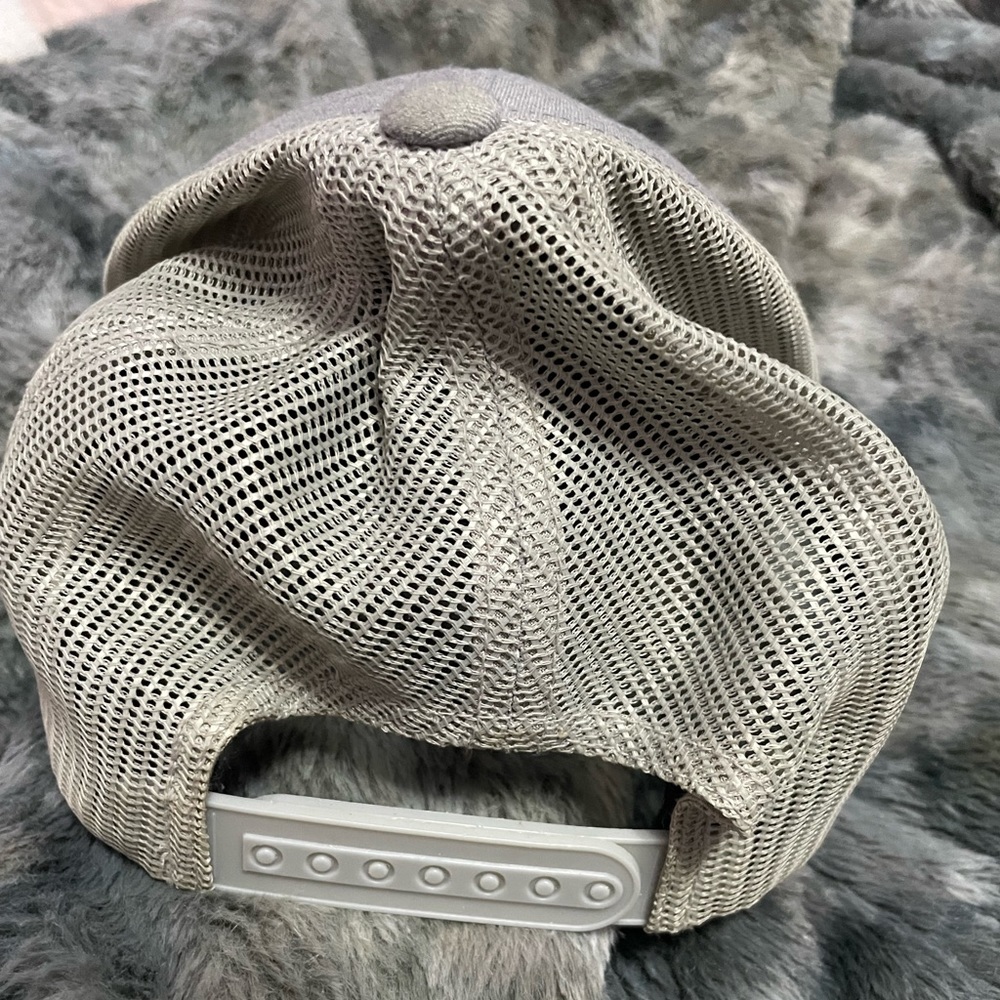 3 SnapBack hats bundle - Picture 5 of 6